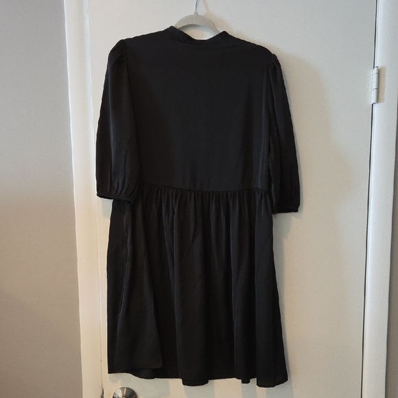 BOSS Elegant Black Long Sleeve Dress - Picture 6 of 7